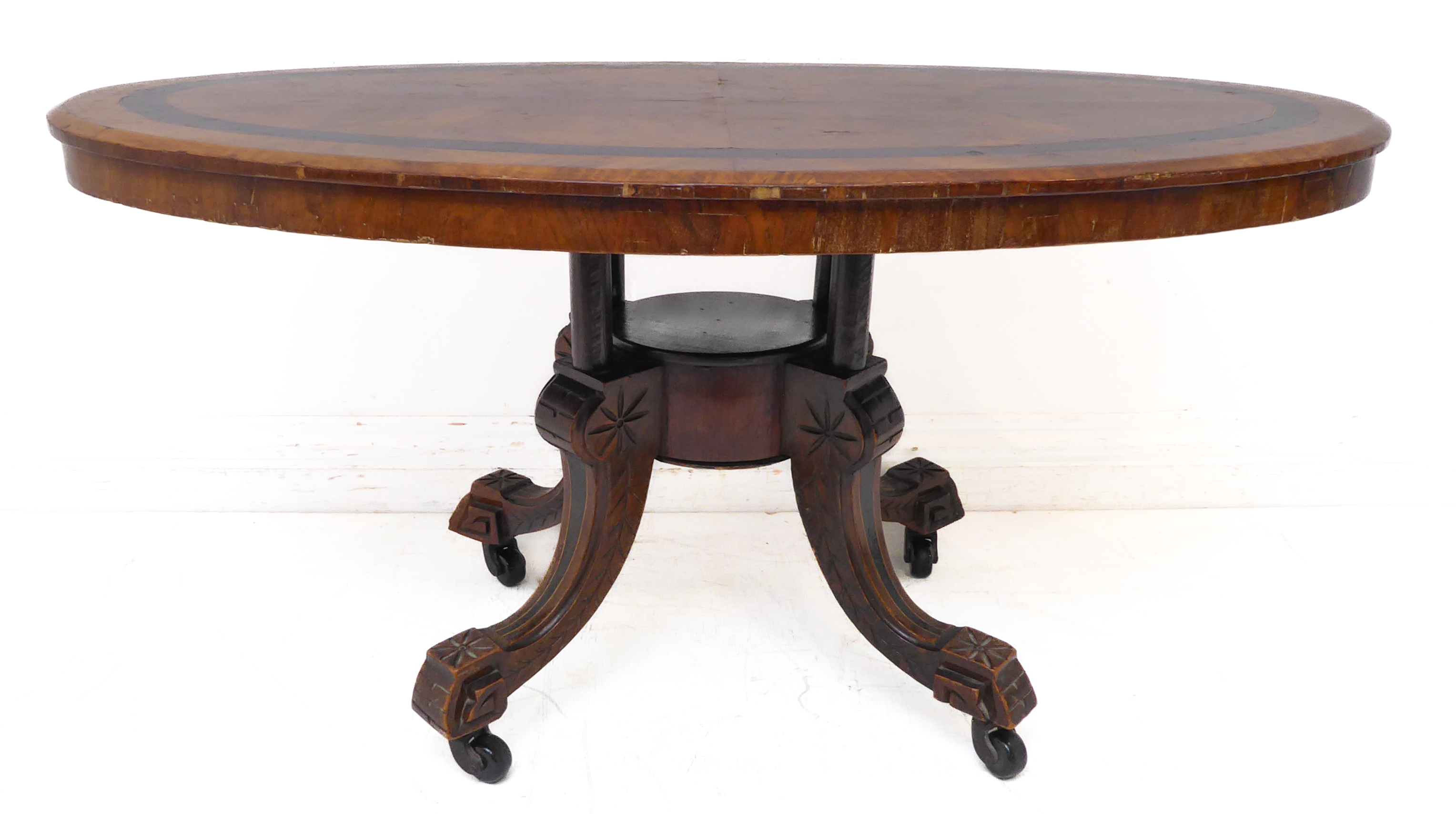 A 19th century oval walnut and banded coffee/occasional table on four carved, downswept legs - Image 2 of 3