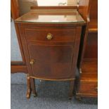 LATE 19TH CENTURY INLAID MAHOGANY BOW FRONT BEDSIDE CABINET WITH DRAWER OVER PANEL DOOR 81CM TALL