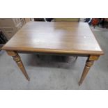 OAK KITCHEN TABLE ON TURNED SUPPORTS.