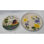 GRISELDA HILL PLATE DECORATED WITH BEES & BEEHIVE - 20 CM DIAMETER & GRISELDA HILL PLATE DECORATED