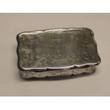 VICTORIAN SILVER SNUFF BOX WITH FOLIATE ENGRAVED DECORATION BY HILLIARD & THOMSON,