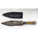 AFRICAN DAGGER WITH 16 CM LONG DOUBLE EDGED LEAF SHAPED BLADE,