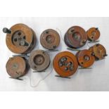 SELECTION OF WOOD FISHING REELS OF VARIOUS SIZES IN ONE BOX