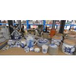 EXCELLENT SELECTION OF BLUE & WHITE PORCELAIN,