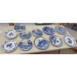 SELECTION OF VARIOUS DELFT BLUE AND WHITE CHARGERS ETC