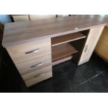 KNEE HOLE DESK OF 3 DRAWERS AND PANEL DOOR LENGTH 120 CM X HEIGHT 80 CM