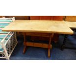 PINE REFECTORY STYLE TABLE LENGTH 137 CM Condition Report: The item has heavy wear