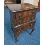 19TH CENTURY STYLE MAHOGANY BEDSIDE CHEST OF 3 DRAWERS ON QUEEN ANNE SUPPORTS,