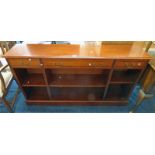 MAHOGANY ADJUSTABLE BOOKCASE WITH 3 DRAWERS,