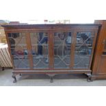 LATE 19TH CENTURY MAHOGANY BOOKCASE WITH 4 ASTRAGAL GLAZED DOORS ON BALL AND CLAW SUPPORTS - 129 CM