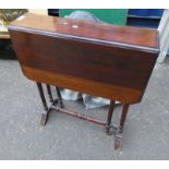 19TH CENTURY MAHOGANY SUTHERLAND TABLE ON TURNED SUPPORTS,