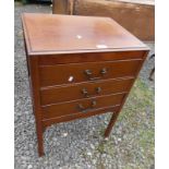 MAHOGANY MUSIC CHEST OF 3 DRAWERS ON SQUARE SUPPORTS LENGTH 49 CM X HEIGHT 72 CM