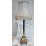 BRASS CORINTHIAN COLUMN TABLE LAMP ON SQUARE 2-TIER BASE