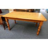 PINE KITCHEN TABLE ON TURNED SUPPORTS,