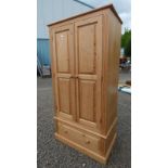 PINE 2 DOOR WARDROBE ON BASE WITH SINGLE DRAWER WIDTH 95 CM X HEIGHT 192 CM Condition