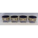 SET OF 4 GEORGIAN SILVER SALTS ON PAW FEET WITH BLUE GLASS LINERS,