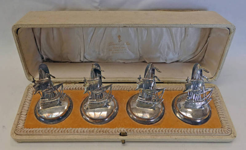 CASED SET 4 SILVER NAME PLACE / MENU HOLDERS, SHAPED AS SAILING SHIPS,