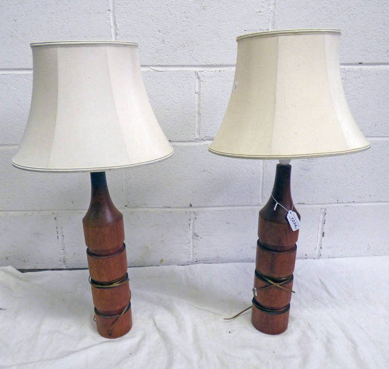 PAIR 20TH CENTURY TEAK TABLE LAMPS 46 CM TALL