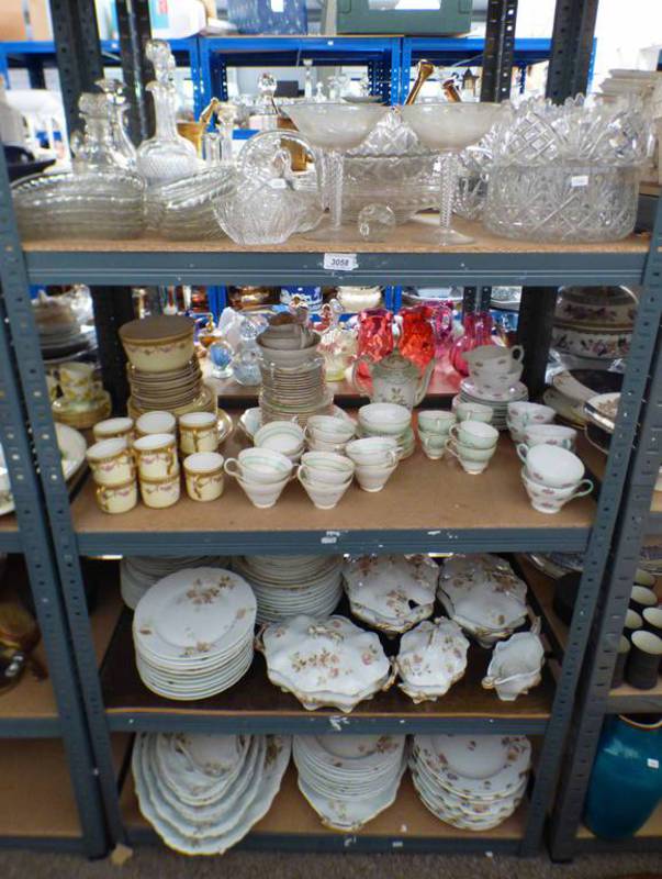SELECTION OF CUT GLASS DECANTERS, CUT GLASS BOWLS & ETCHED GLASS COMPORTS,