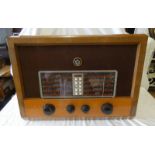 TEAK CASED MURPHY RADIO RECEIVER