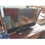 32" POLAROID TELEVISION