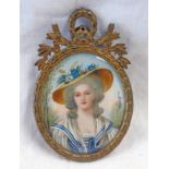 19TH CENTURY GILT FRAMED PORTRAIT MINIATURE OF A LADY IN A SUMMER HAT,