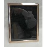 MODERN SILVER PHOTO FRAME,