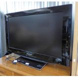 PANASONIC 32" TELEVISION