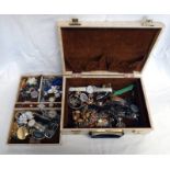 JEWELLERY BOX & CONTENTS OF DECORATIVE JEWELLERY INCLUDING MARCASITE RING, VARIOUS WRISTWATCHES,