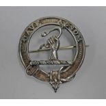 SCOTTISH WHITE METAL CLAN JARDINE CLAN BADGE: CAVE ADSUM,