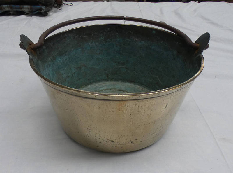 SOLID BRASS POT WITH IRON HANGING HANDLE, 30.