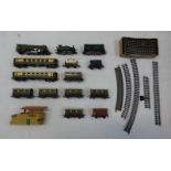 VARIOUS TRIANG 00 GAUGE LOCOMOTIVES INCLUDING 4-6-2 'PRINCESS ELIZABETH' 0-6-0 BR GREEN SHUNTER,