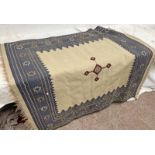 BLUE AND BEIGE MIDDLE EASTERN RUG 130 CM X 130 CM