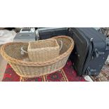 WICKER COT,