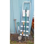 ALUMINUM STEP LADDER,