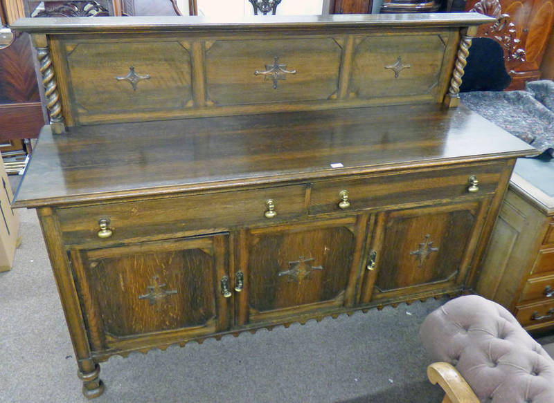 LATE 19TH CENTURY OAK SIDEBOARD WITH RAIL BACK WITH BARLEY TWIST DECORATION OVER BASE WITH 2