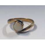 9CT GOLD OPAL TWIST RING - 2.