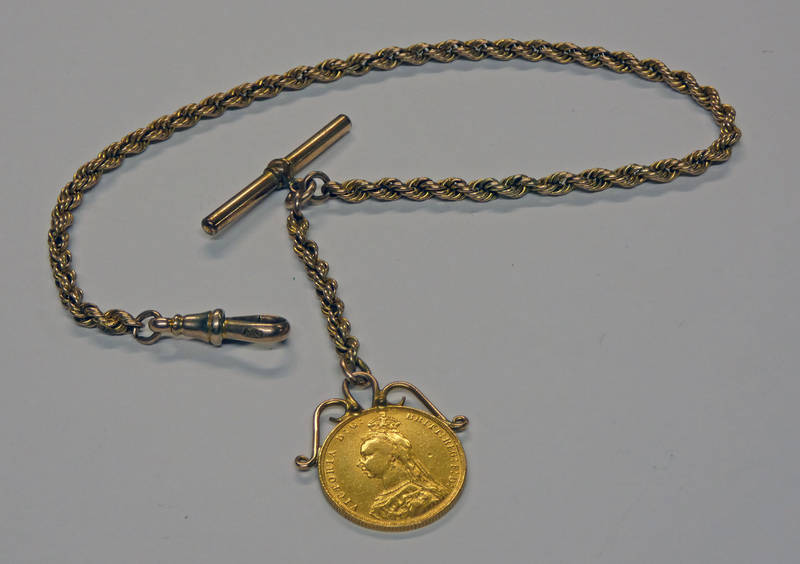 19TH CENTURY UNMARKED YELLOW METAL ROPE TWIST WATCH CHAIN WITH 1891 SOVEREIGN PENDANT HOOK MARKED