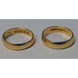 2 X 18CT GOLD WEDDING BANDS, RING SIZE H - 4.