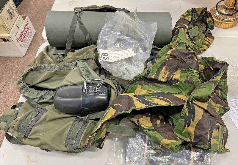 BRITISH ARMY BACK PACK WITH CONTENTS OF WATER BOTTLE,