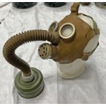 EUROPEAN / SOVIET STYLE CHILDS GAS MASK