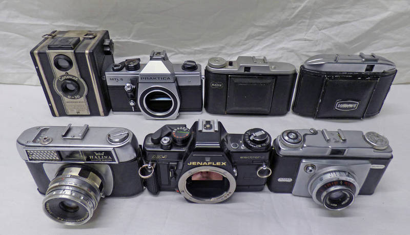 SELECTION OF CAMERA BODIES & CAMERAS TO INCLUDE CORONEX D-20 BOX CAMERA, HALINA PAULETTE ELECTRIC,