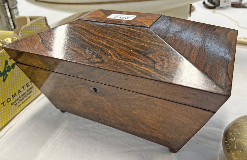 19TH CENTURY ROSEWOOD SARCOPHAGUS TEA CADDY WITH BLUE INTERIOR LINING