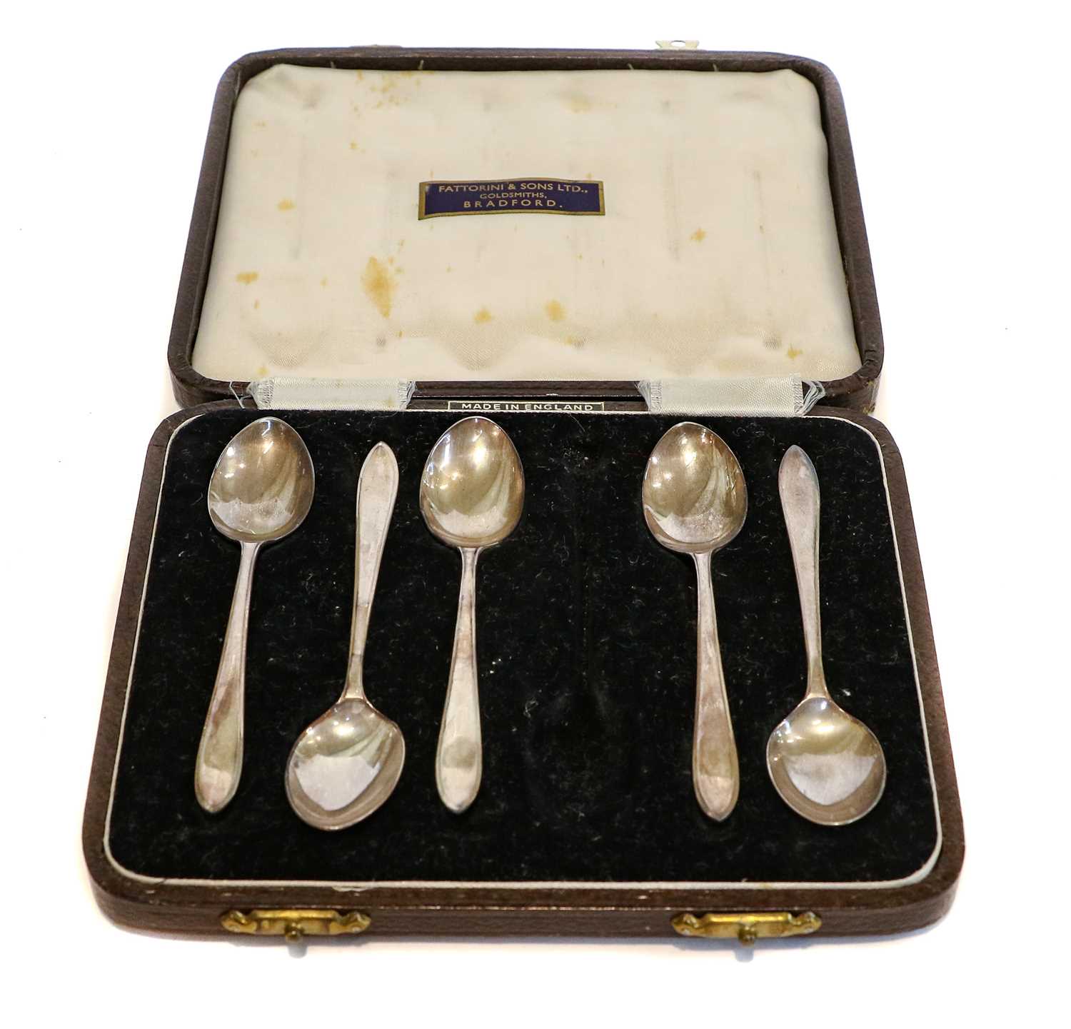 A quantity of silver items, mainly cased including a set of six spoons with enamelled terminals - Image 5 of 5
