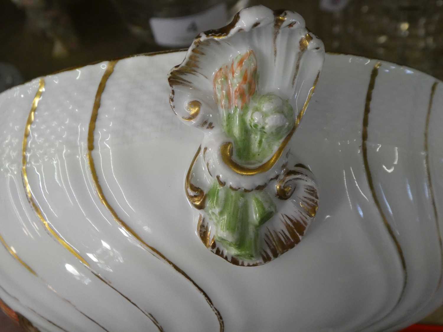 ~ A Meissen Academic Period Porcelain Ecuelle and Cover, circa 1770, outside decorated with lovers - Image 6 of 8