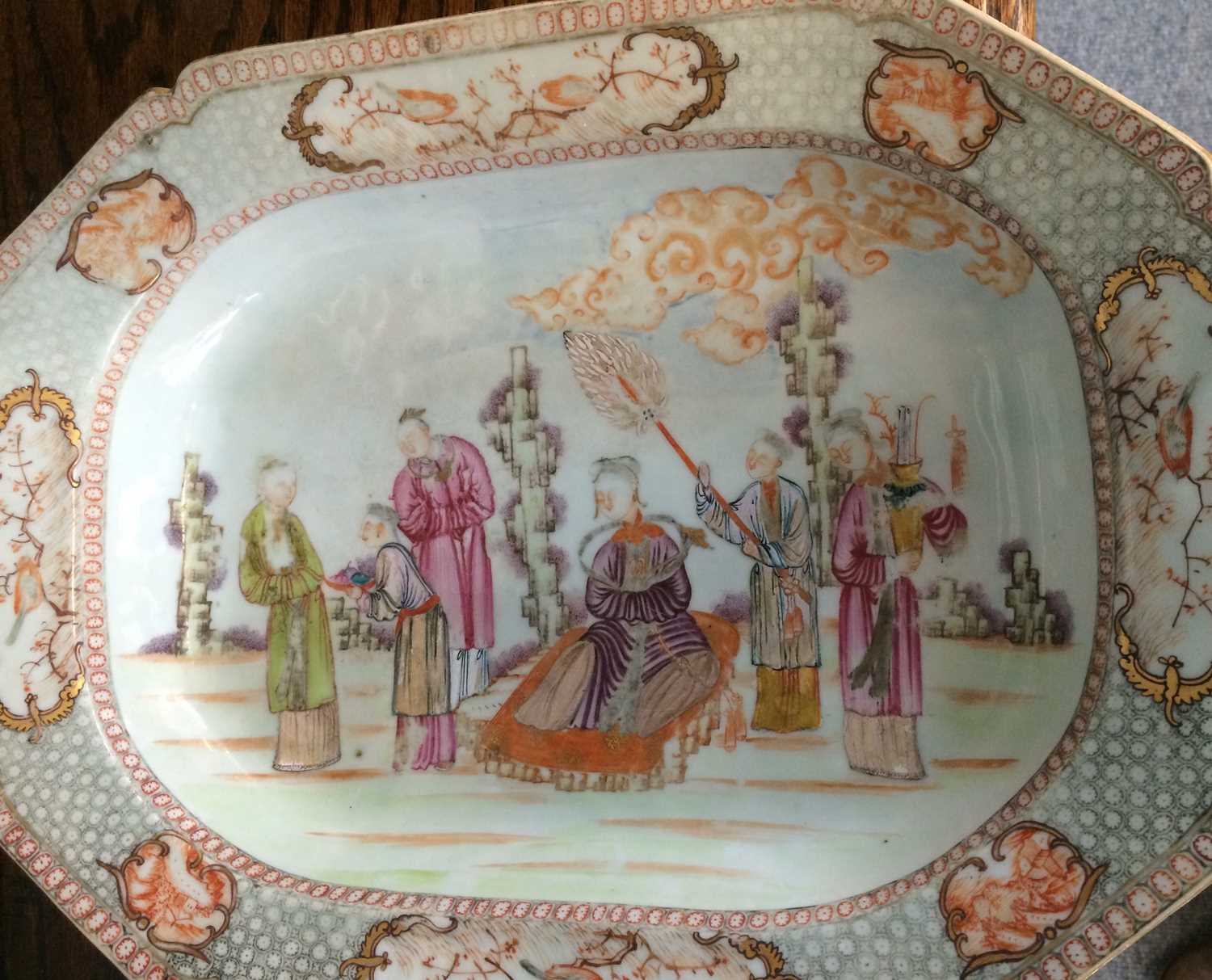A pair of Chinese canted rectangular tureen stands, Qianlong, each painted in coloured enamels - Image 3 of 5