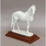 A limited edition Kaiser horse 2023/3000 with box and certificate, Swarovski glass animal figures,