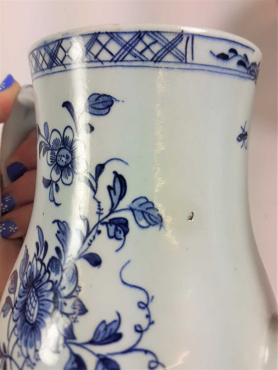 A Lowestoft Coffee Pot and Cover, circa 1770, of baluster form, painted in underglaze blue with - Image 4 of 20