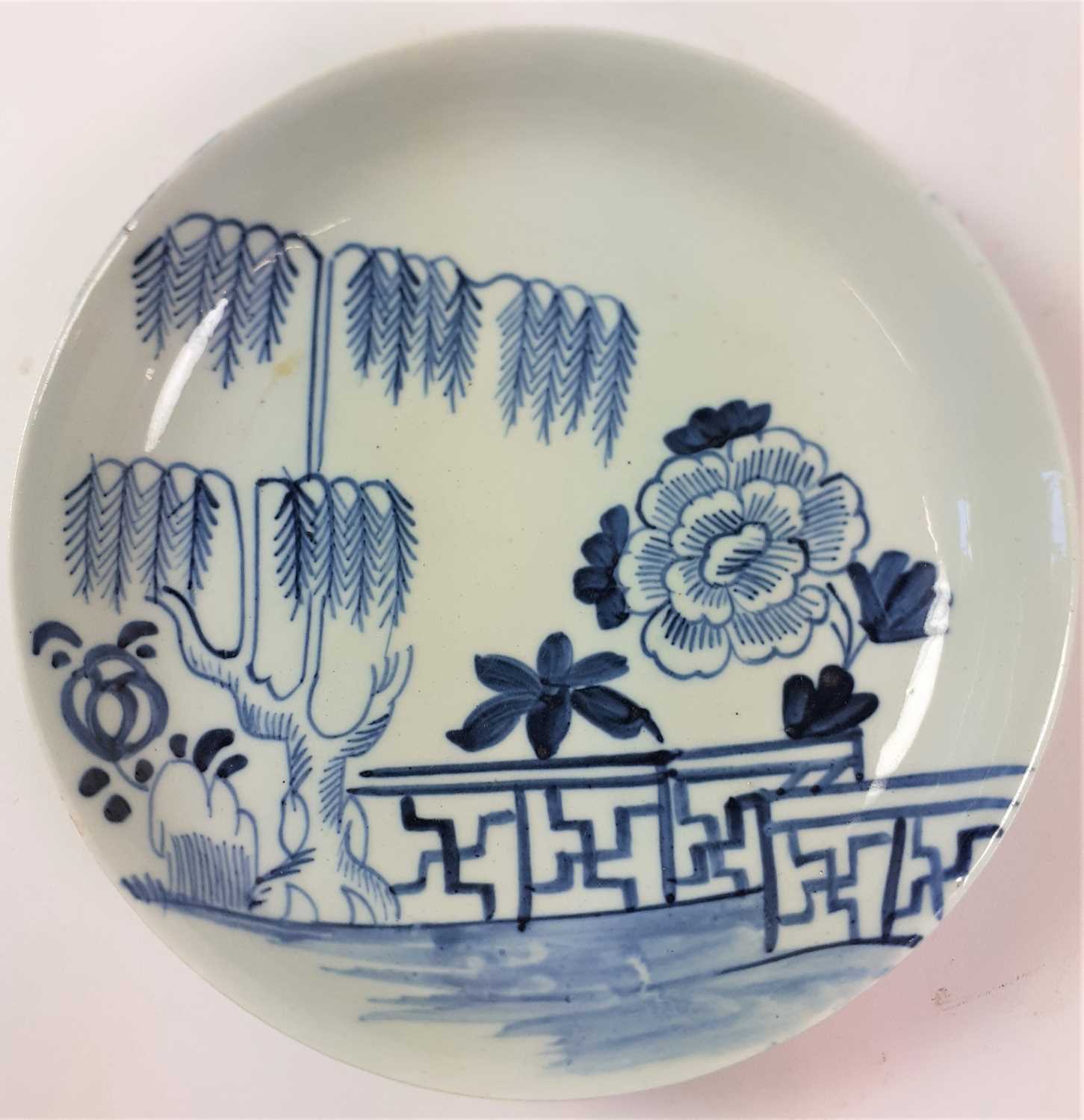 A Richard Chaffers Liverpool Porcelain Tea Bowl and Saucer, circa 1760, painted in underglaze blue - Image 4 of 11