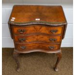 1920s/30s walnut canteen chest of plated flatware A George V Silver Plate Table-Service, circa 1930,